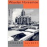 Wooden Horseshoe door Leonard Sanders