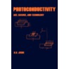Photoconductivity door N.V. Joshi