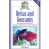 Bettas And Gourmis door David Alderton