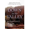 Down In The Valley door Derek J. Ii Lewis
