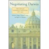 Negotiating Darwin door Rafael A. Martinez