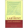 In een labyrint jezelf ontdekken