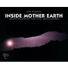 Inside Mother Earth door Max Wisshak