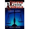 Living With Animals door Nellis C. Boyer