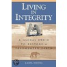 Living in Integrity door Laura Westra