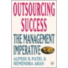 Outsourcing Success door Hemendra Aran