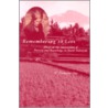 Remembering To Live door Peter Hay