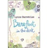 Barefoot In The Dark door Lynne Barrett-Lee