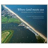 Where Land Meets Sea door Garth Cooper