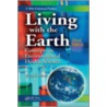 Living with the Earth door Moore S.