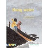 Hoog water door M. Bouwhuis