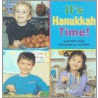 Its Hanukkah Time -Lib door Latifa Berry Kropf