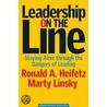 Leadership On The Line door Ronald Heifetz