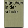 Mädchen in der Schule door Onbekend