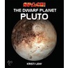 The Dwarf Planet Pluto door Kristi Lew