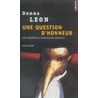 Une question d'honneur door Donna Leon