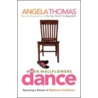 When Wallflowers Dance door Angela Thomas