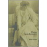 Playing Sarah Bernhardt door Joan Givner