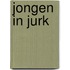 Jongen in jurk