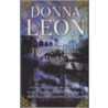 Through a Glass, Darkly door Donna Leon