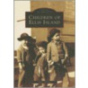 Children of Ellis Island door Barry Moreno