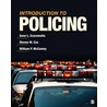 Introduction To Policing door William P. McCamey