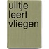 Uiltje leert vliegen