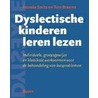 Dyslectische kinderen leren lezen by A. Smits