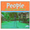 People of the Rain Forest door Ted Ohare