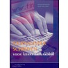 Journalistiek schrijven voor krant en vakblad by J. Willems