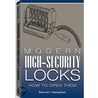 Modern High-Security Locks door Steven Hampton