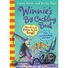 Winnie's Big Cackling Book door Peter Paul