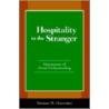 Hospitality To The Stranger door Thomas W. Ogletree