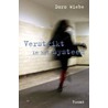 Verstrikt in het systeem door D. Wiebe