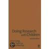Doing Research With Children door Jayne Taylorand