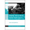 Doing Research With Refugees door Rhetta Moran