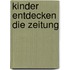 Kinder entdecken die Zeitung