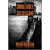 Swing Voter Of Staten Island door Arthur Nersesian