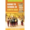 Going to School in South Asia door Onbekend
