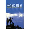 Weerspiegelde toppen by R. Naar