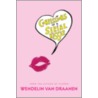 Confessions of a Serial Kisser door Wendelin Van Draanen