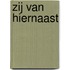 Zij van Hiernaast
