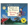 Room On The Broom Activity Book door Julia Donaldson