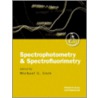 Spectrop & Spectrof Pas:p 225 P door Mrs Gore