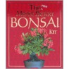 The Mini Merry Berry Bonsai Kit door Running Press
