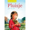 Pluisje gaat op pad