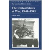 The United States at War, 1941-1945 door Gary R. Hess