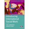 Introducing International Social Work door Sue Lawrence