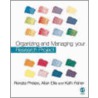 Organizing And Managing Your Research door Renata Phelps