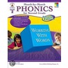 Month-by-Month Phonics for Second Grade door Patricia M. Cunningham